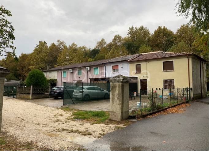 casa indipendente in vendita a Villimpenta