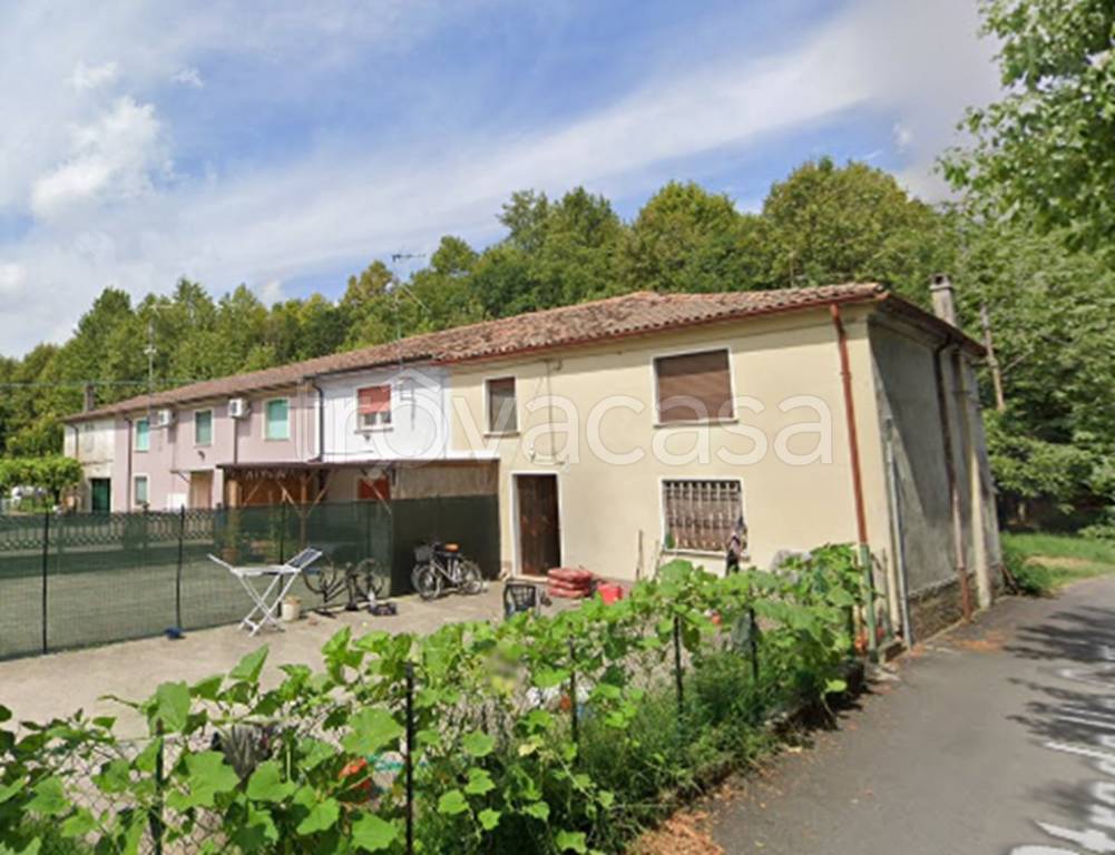 casa indipendente in vendita a Villimpenta