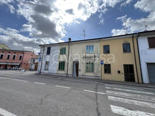 casa indipendente in vendita a Villimpenta