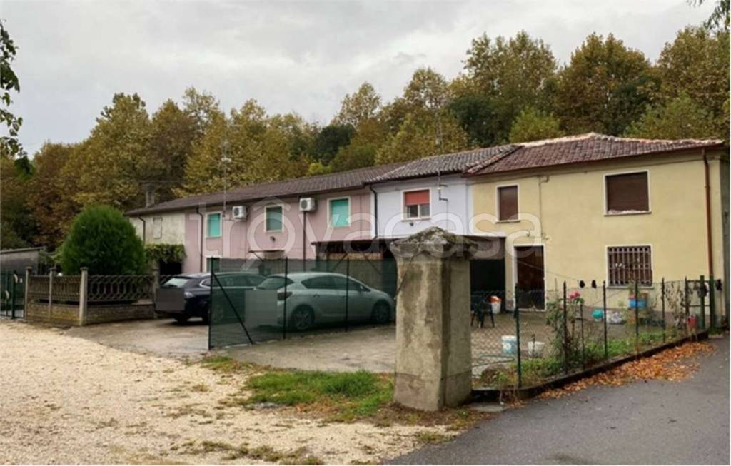 casa indipendente in vendita a Villimpenta