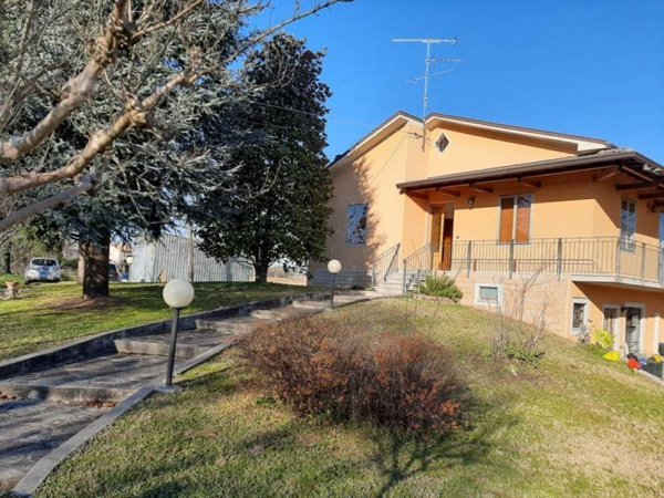 appartamento in vendita a Volta Mantovana