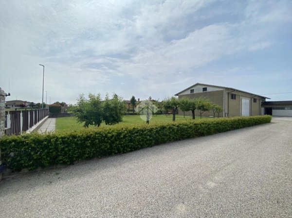 appartamento in vendita a Volta Mantovana