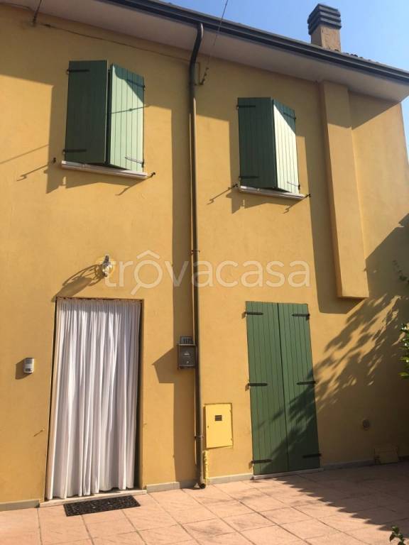 casa indipendente in vendita a Volta Mantovana