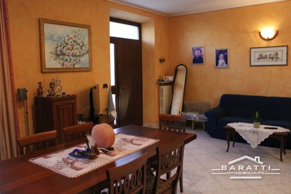 casa indipendente in vendita a Volta Mantovana