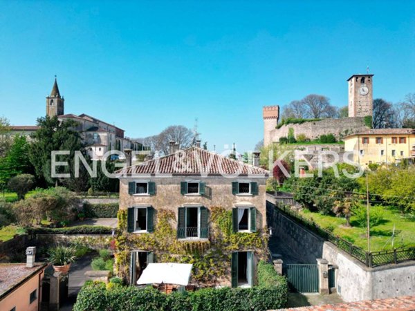 casa indipendente in vendita a Volta Mantovana