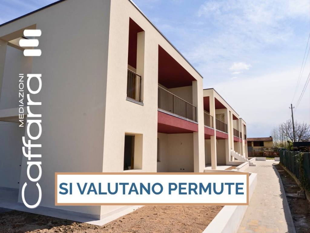 casa indipendente in vendita a Volta Mantovana in zona Cereta