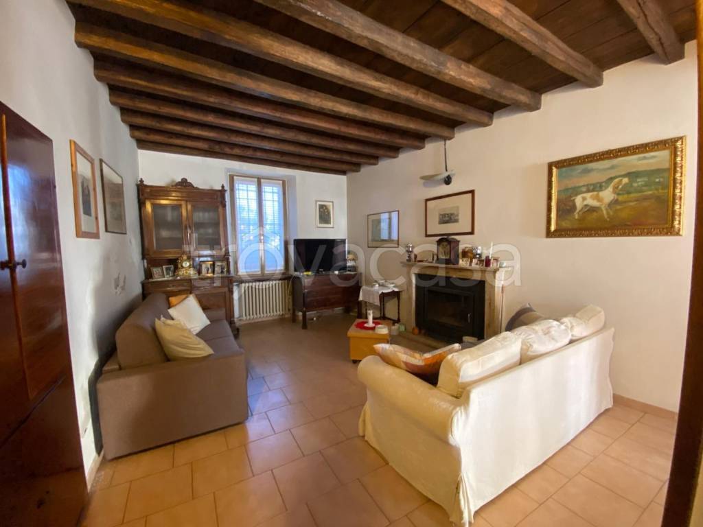 casa indipendente in vendita a Volta Mantovana