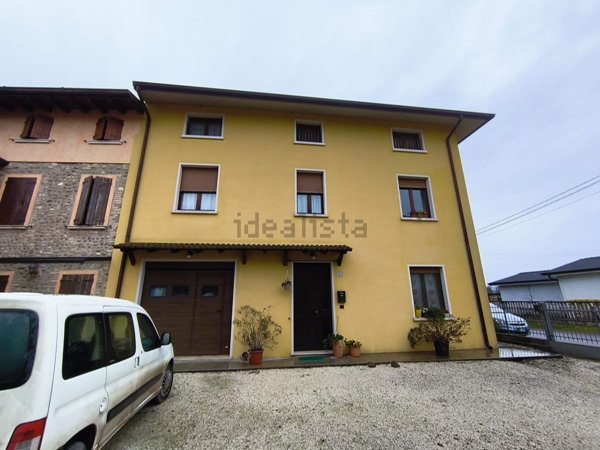 casa indipendente in vendita a Volta Mantovana