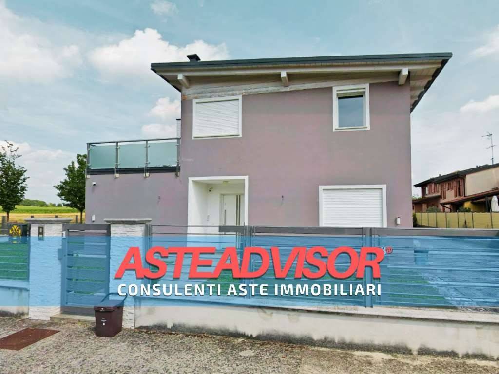 casa indipendente in vendita a Volta Mantovana