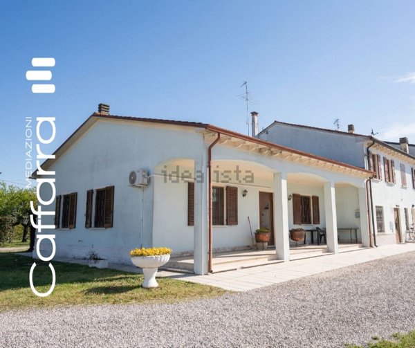 casa indipendente in vendita a Volta Mantovana