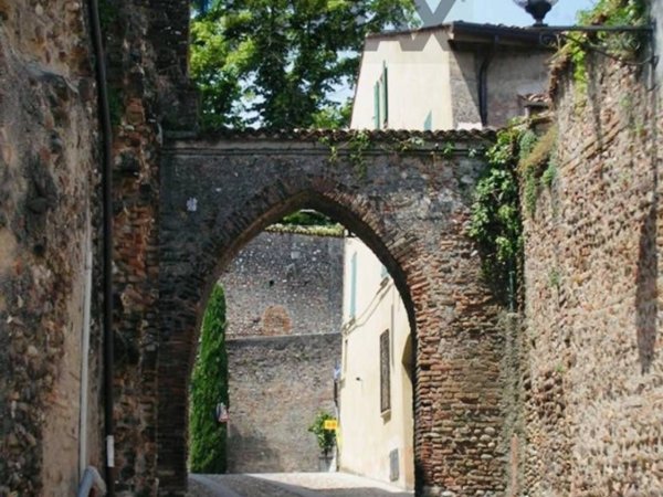 appartamento in vendita a Volta Mantovana