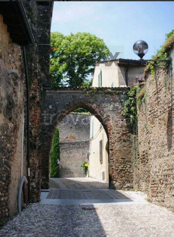 appartamento in vendita a Volta Mantovana