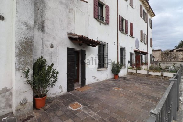 appartamento in vendita a Volta Mantovana