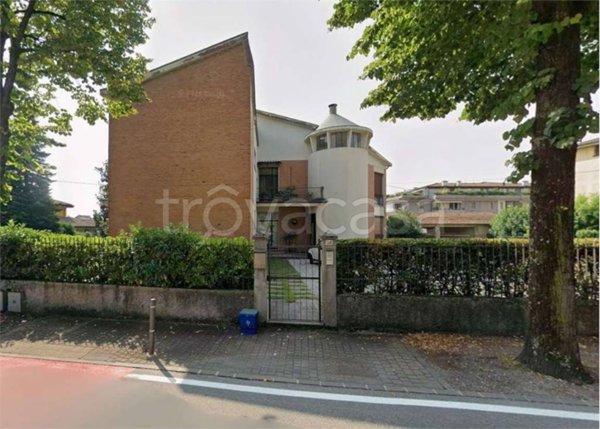 casa indipendente in vendita a Volta Mantovana