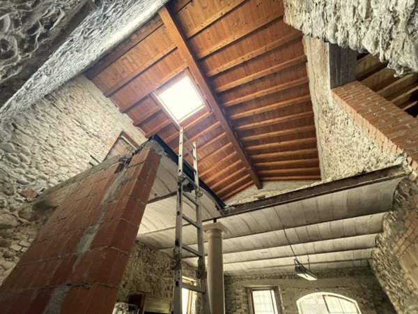 casa indipendente in vendita a Volta Mantovana in zona Cereta