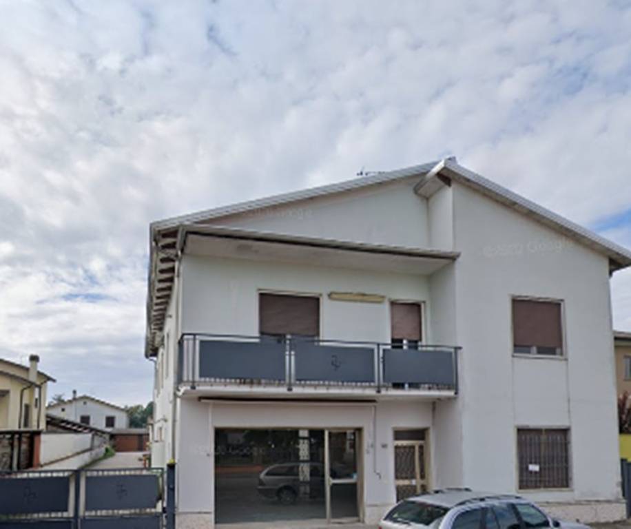 appartamento in vendita a Borgo Virgilio in zona Virgilio