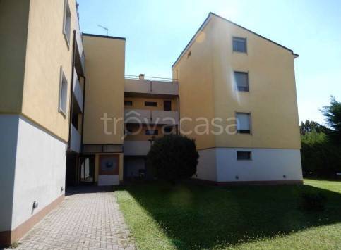 appartamento in vendita a Borgo Virgilio in zona Virgilio