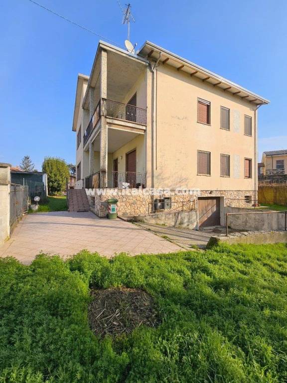 casa indipendente in vendita a Borgo Virgilio in zona Virgilio