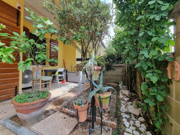 casa indipendente in vendita a Borgo Virgilio in zona Virgilio