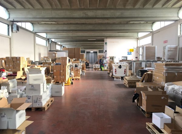 locale di sgombero in vendita a Borgo Virgilio in zona Virgilio