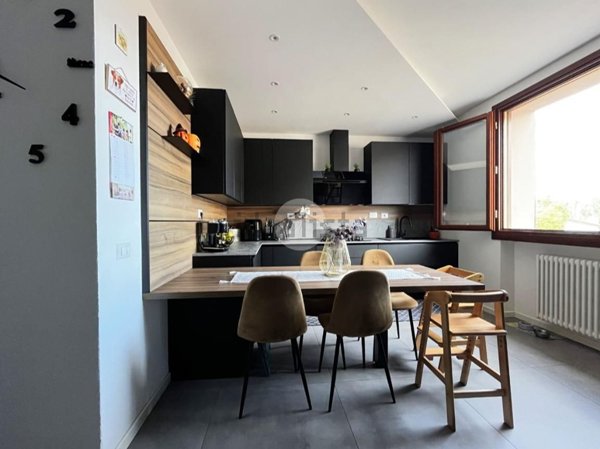 appartamento in vendita a Borgo Virgilio in zona Virgilio