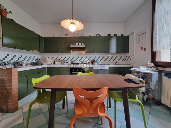 appartamento in vendita a Borgo Virgilio in zona Virgilio