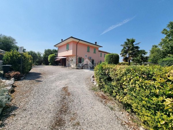 casa indipendente in vendita a Borgo Virgilio in zona Virgilio