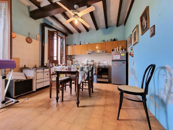 casa indipendente in vendita a Borgo Virgilio in zona Virgilio