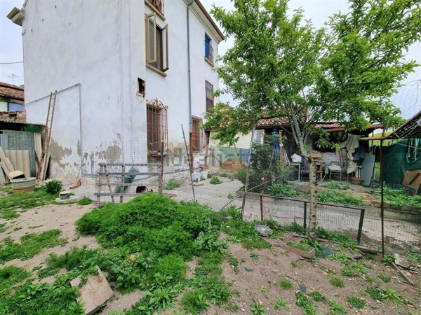 casa indipendente in vendita a Borgo Virgilio in zona Virgilio