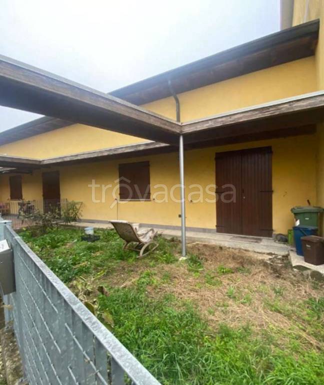 appartamento in vendita a Borgo Virgilio in zona Virgilio