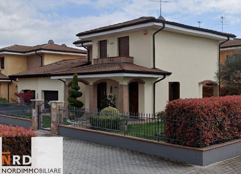 casa indipendente in vendita a Borgo Virgilio in zona Virgilio