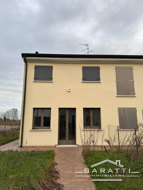casa indipendente in vendita a Borgo Virgilio in zona Virgilio