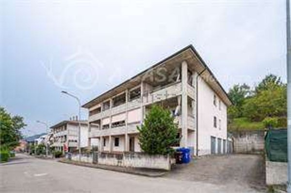 appartamento in vendita a Borgo Virgilio in zona Virgilio