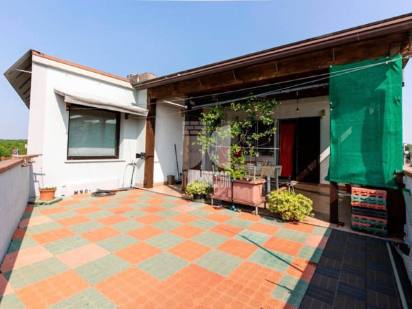 appartamento in vendita a Borgo Virgilio in zona Virgilio