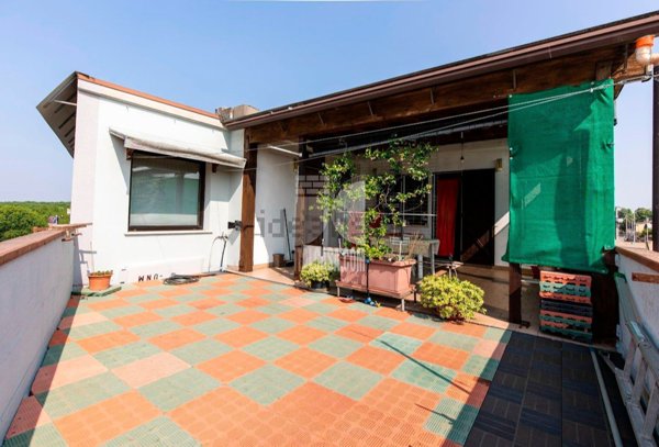 appartamento in vendita a Borgo Virgilio in zona Virgilio