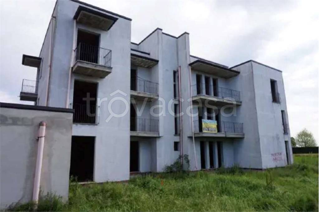 appartamento in vendita a Borgo Virgilio in zona Virgilio
