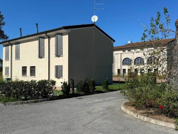 appartamento in vendita a Borgo Virgilio in zona Virgilio