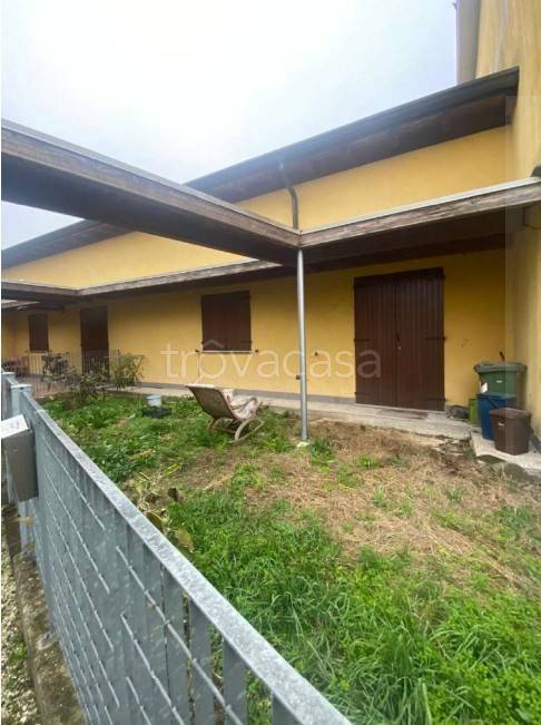 appartamento in vendita a Borgo Virgilio in zona Virgilio