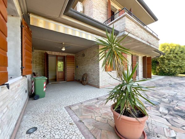 casa indipendente in vendita a Borgo Virgilio in zona Virgilio