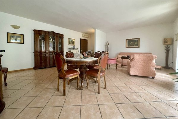 appartamento in vendita a Borgo Virgilio in zona Virgilio