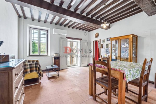 appartamento in vendita a Borgo Virgilio in zona Virgilio