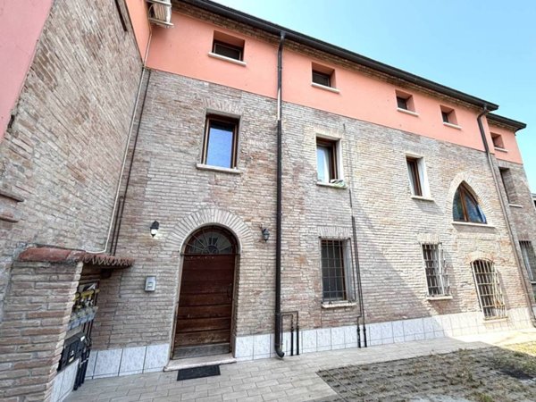 appartamento in vendita a Borgo Virgilio in zona Virgilio