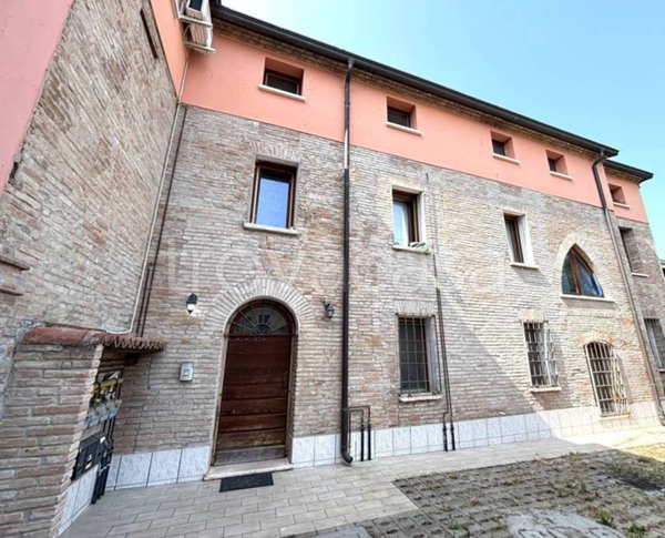appartamento in vendita a Borgo Virgilio in zona Virgilio