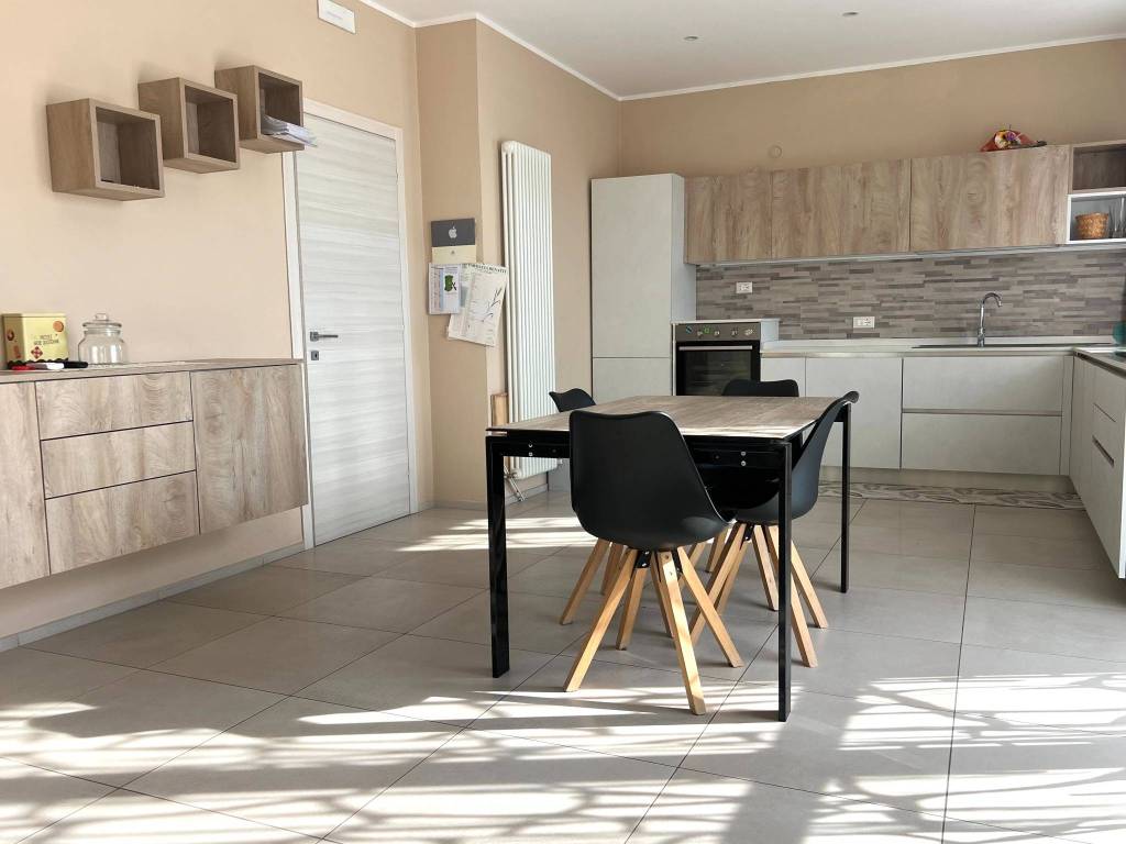 casa indipendente in vendita a Borgo Virgilio in zona Virgilio
