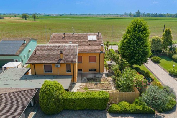 casa indipendente in vendita a Borgo Virgilio in zona Virgilio