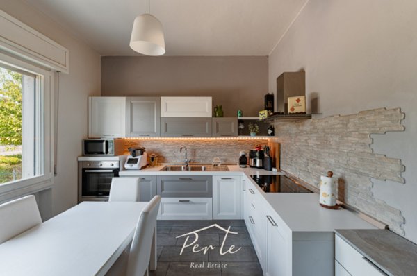 casa indipendente in vendita a Borgo Virgilio in zona Virgilio