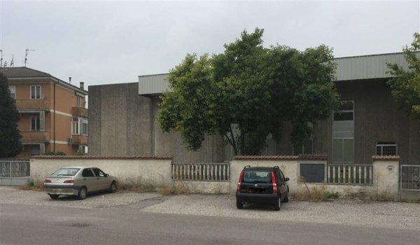 terreno edificabile in vendita a Borgo Virgilio in zona Virgilio