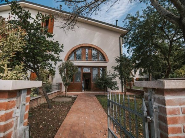appartamento in vendita a Borgo Virgilio in zona Virgilio
