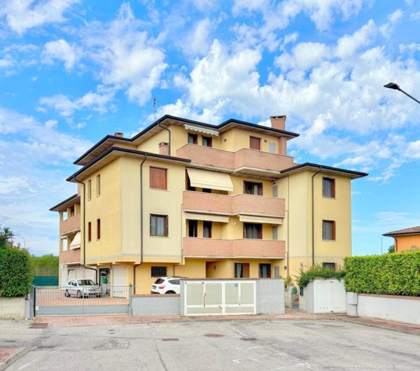 appartamento in vendita a Borgo Virgilio in zona Virgilio