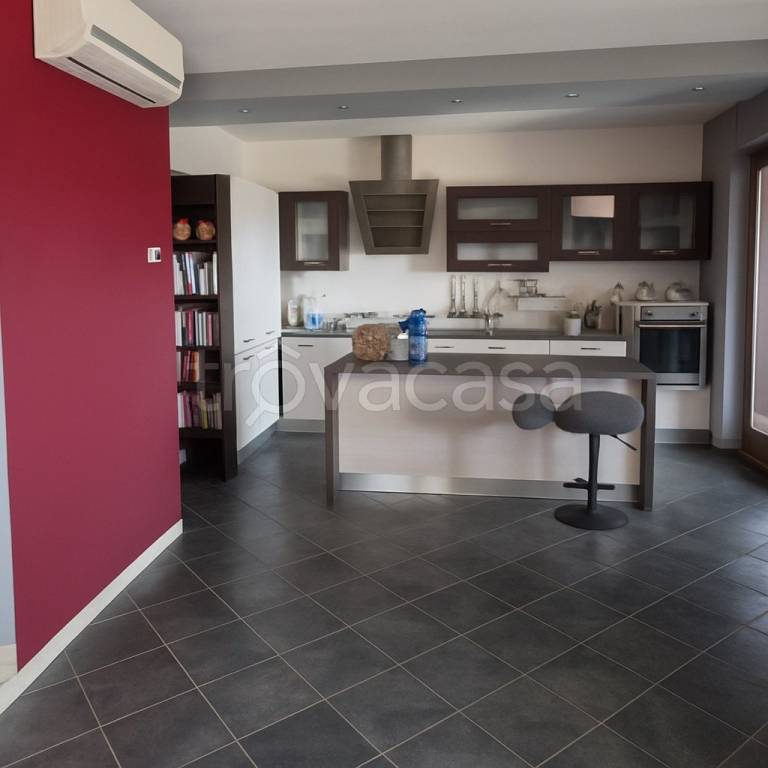 casa indipendente in vendita a Borgo Virgilio in zona Virgilio